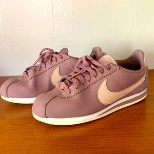 Mauve Nike Cortez
